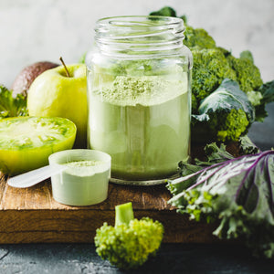 4 Ways Detoxing with Greens Can Improve Your Health