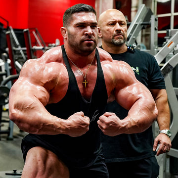 Derek Lunsford and Hany Rambod Pound 3D Chest For The 2022 Mr. Olympia